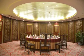 Shanghai Airlines Travel Hotel - Image 5