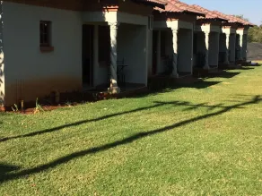 Gatz Guest House - Image 2