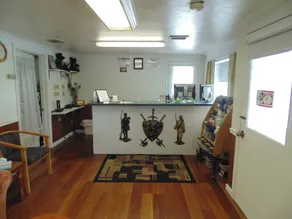 Western Inn - Image 2