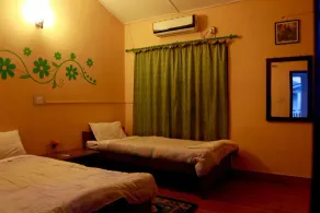 Woodrock Villa - Image 2
