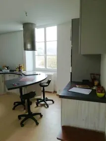Apartment With one Bedroom in Civray, With Wonderful City View, Furnished Garden and Wifi - Image 5