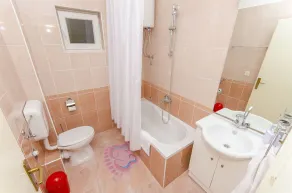 Apartments Kunac - Image 2