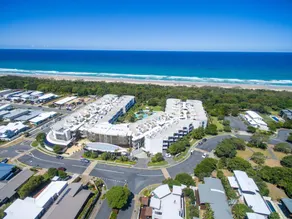 Cotton Beach Rooftop 55 - Image 3