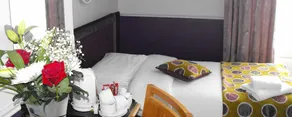 The Glen Guesthouse - Image 2