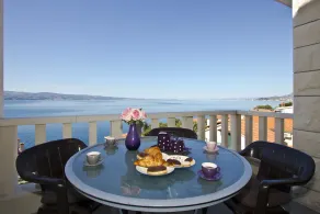 Familienorientierte Ferienwohnung mit Grill, Terrasse und Pool | Strandblick | Nah am Strand | Haustiere erlaubt - Image 3
