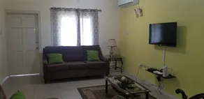 Apt 12, Executive Suites JA - Palms - Image 3