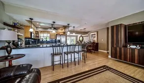 Tropical Oasis Fantastic 4 BD 3 BTH Home - Image 2