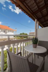 Tassia Studios-Apartments - Image 2