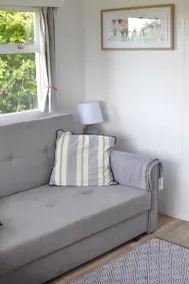 Cosy and Rural Lodge at Goldhill Glamping - Image 2