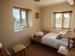 Fern Cottage - Image 2