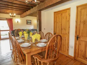 Ash Lodge - Image 3