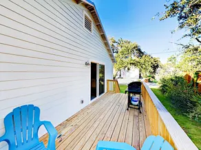 New 4br Near Boat Launch & Beach 4 Bedroom Home - Image 2