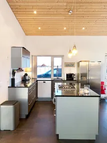 Golden Circle Luxury Villa - Image 5
