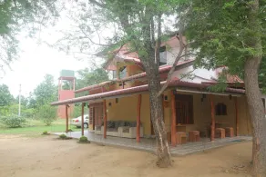 Red Elephant Safari Cottage - Image 5