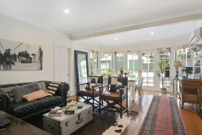 The Pines Bed and Breakfast - Image 5