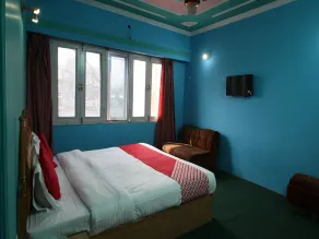Hotel Essar By OYO Rooms - Image 5