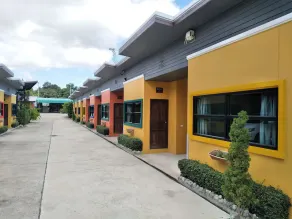 Tas Boutique Resort - Image 2