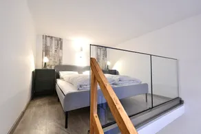 Cosy two bedroom flat in Rottenbiller str, Sky - Image 3