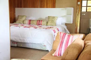 White Thorn Cottages - Image 3