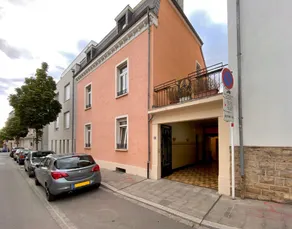 Splendid Townhome in Gare - Image 3