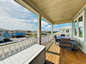 Chic Coastal W/ Pool, Ocean Views, Near Beach 4 Bedroom Home - Image 5