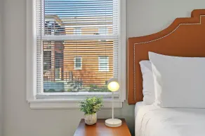 1BR Roomy Apartment in Bowmanville - Image 4