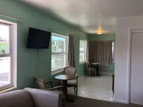 Rose Motel - Image 4