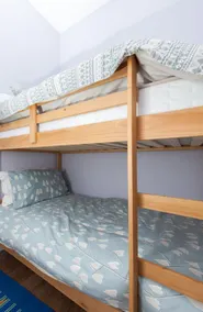Spacious 2-br Flat for 4 in Morningside - Image 4