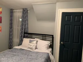 Pontiac Guest House - Image 3