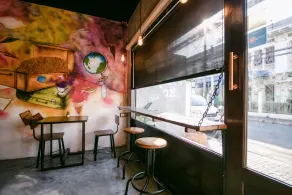 OYO 568 Art Hotel Hua Lamphong - Image 2