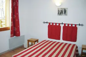 Spacious Apartment With a View Near the Slopes of Valloire - Image 5