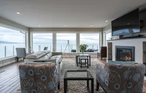 10 Mile Point Stunning Oceanfront - Image 4