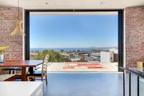 Upper Green Point Roos Villa - Image 2