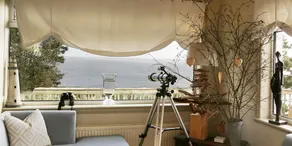 Driftwood Hotel - Image 3