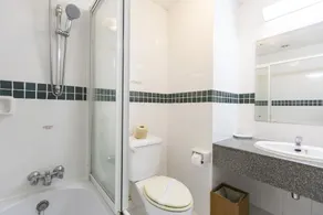 Kameo House Sriracha - Image 4