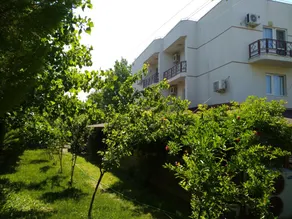 Deniz Kizi Hotel - Image 2