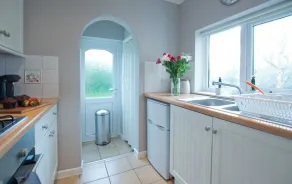 Grove Cottage - Image 2