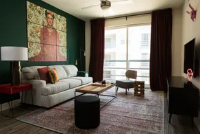 Luxe Apts at The Domain by WanderJaunt - Image 4