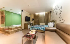 BnB Motel - Image 3