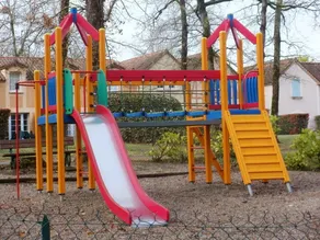 Apartment in Monflanquin by the Lake - Image 3