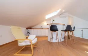 Stunning Home in Lumbarda With Wifi and 3 Bedrooms - Image 3