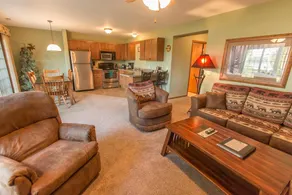 Wild Eagle Lodge - Image 5