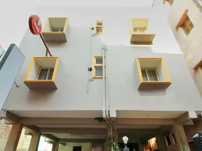 Hotel Galaxy Manor - Image 4