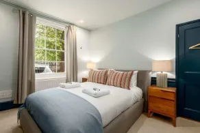 The Victorian House - Enticing 3bdr House With Garden - Image 3