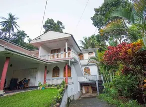Mount Inn Bungalow - Image 5