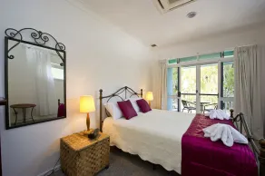 Beachcomber - Image 3