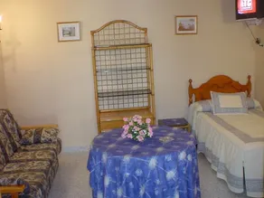 Hostal las Encinas - Image 4
