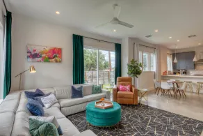 2 Homes in 1! Centrally Located Near Soco - Image 5