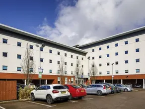 Ibis Budget Cardiff Centre - Image 4