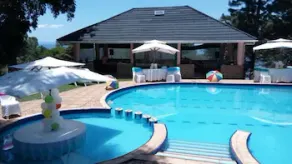 Garuga Resort Beach Hotel - Image 4